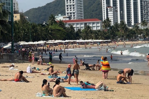 Khach san tai Nha Trang, Da Lat van kin phong mung 5 Tet hinh anh