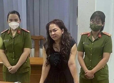 vu ba Nguyen Phuong Hang anh 1
