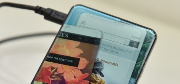 Smartphone khong vien cua Sharp anh 3
