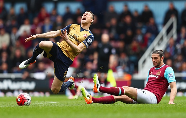 Arsenal quyet tam danh bai West Ham anh 9