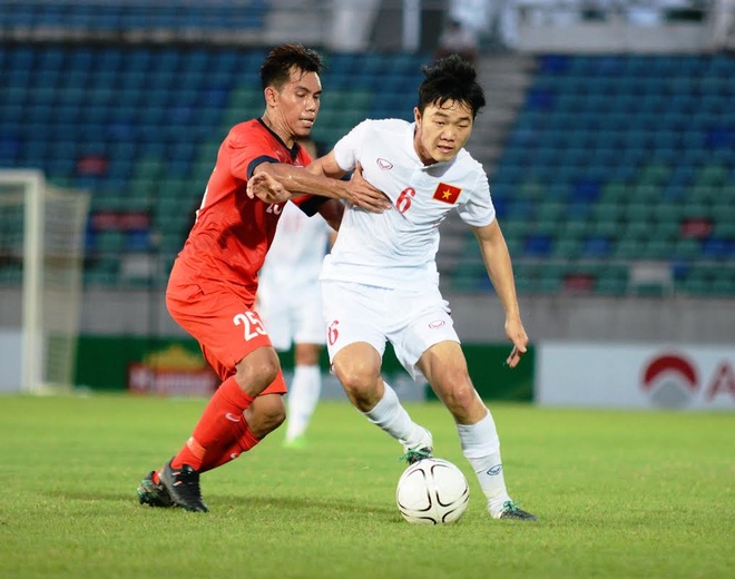 Tran DT Viet Nam vs DT Singapore anh 11