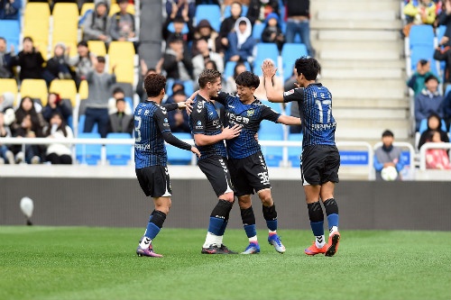 Tran Incheon United vs Suwon FC anh 20