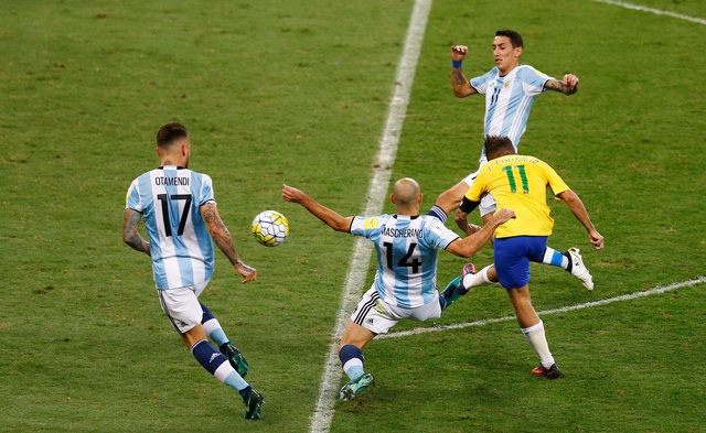 Tran Brazil vs Argentina anh 13