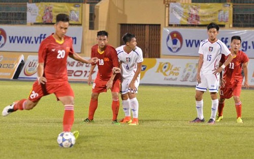 Tran U19 Viet Nam vs U19 Dai Loan anh 9