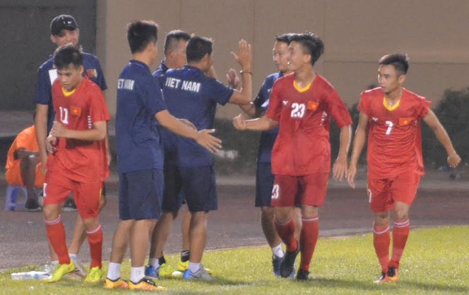 Tran U19 Viet Nam vs U19 HAGL anh 9
