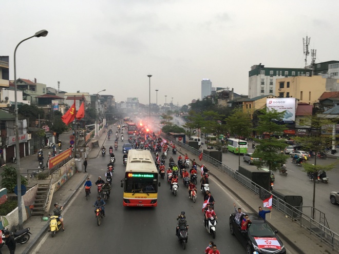 Tran CLB Ha Noi vs Asanzo Hai Phong anh 14