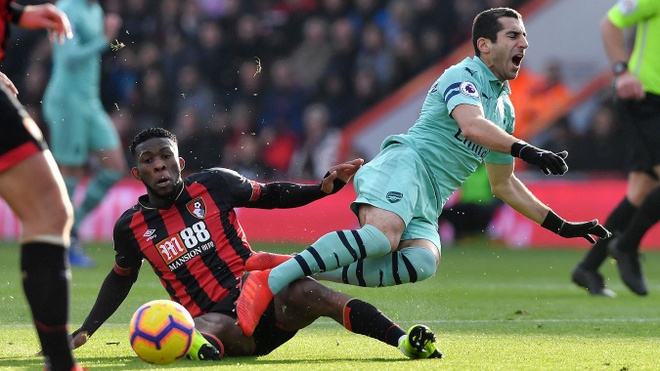 Bournemouth vs Arsenal anh 18