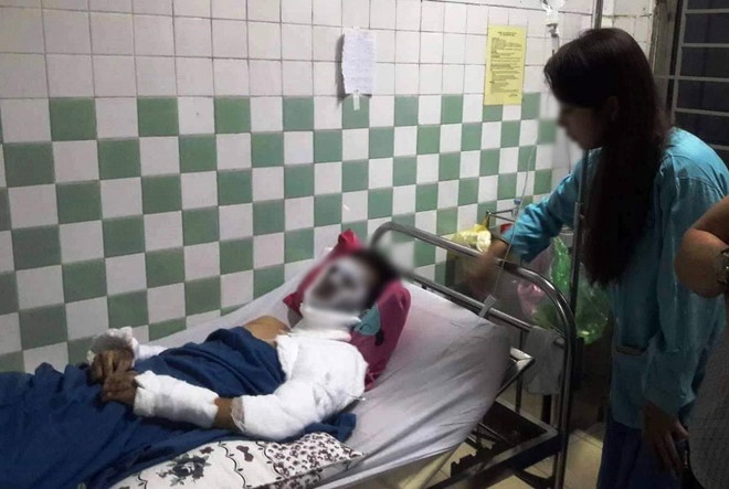 Khuat tat tat axit ngay Tet anh 1