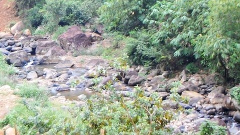 Gái xinh bị hiếp dâm tập thể – Thực trạng đáng báo động và trách nhiệm của cộng đồng