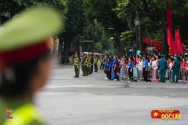 Tong duyet dieu binh A80 anh 53