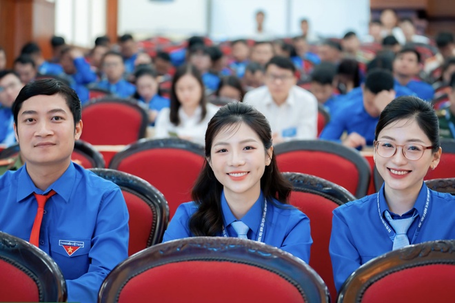 bí thư tỉnh thanh hóa ảnh 2 bi thu tinh thanh hoa anh 2