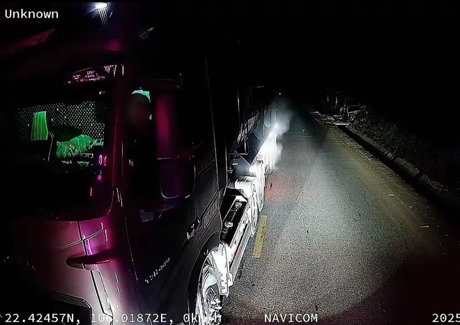 nữ tài xế ảnh 2 nu tai xe anh 2