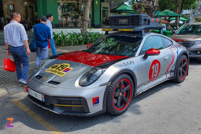 Đây là chiếc Porsche 911 Dakar cuối cùng