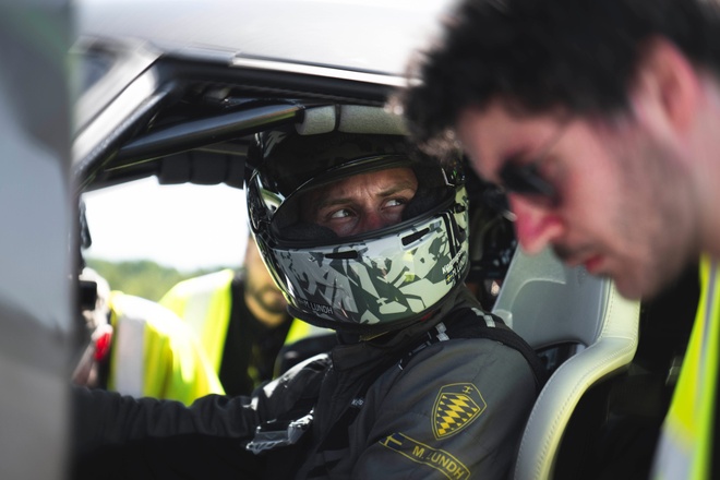 Koenigsegg Jesko Absolut phá kỷ lục thế giới tăng tốc 0-400-0 km/h