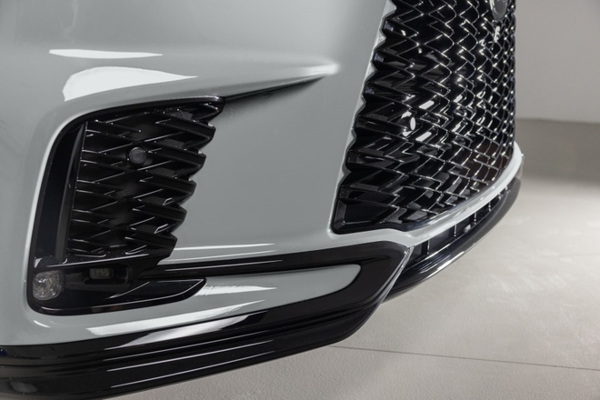 Lexus RX 500h Black Line Special Edition chỉ có tại Mỹ