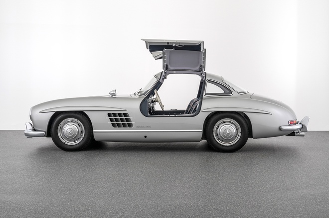 Huyền thoại Mercedes-Benz 300 SL có thể về Việt Nam?