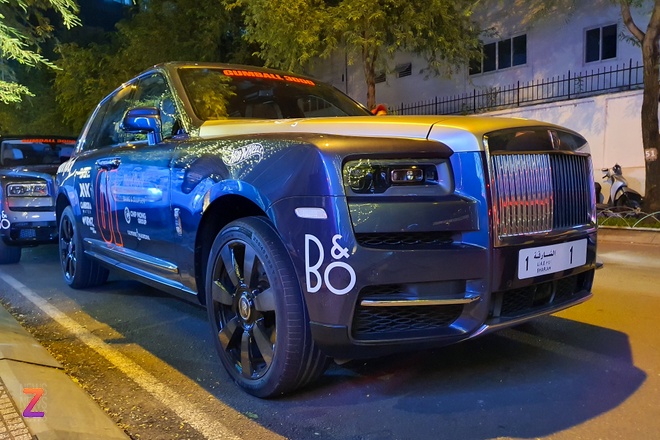 Rolls-Royce Cullinan mang biển số triệu USD lăn bánh tại Việt Nam