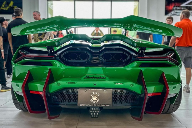 Gói độ đầu tiên trên thế giới cho siêu xe Lamborghini Revuelto