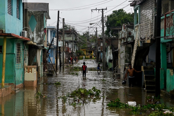 Melissa càn quét Cuba, biến Jamaica thành 'vùng thảm họa' - Thế giới