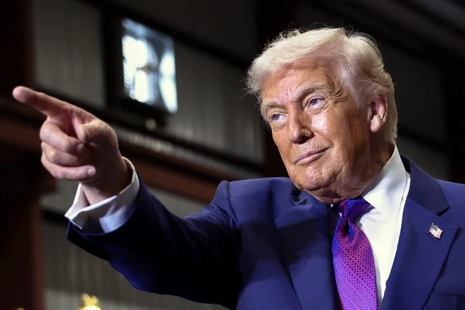 Ông Trump ra lệnh giải mật hồ sơ về người ngoài hành tinh | Znews.vn