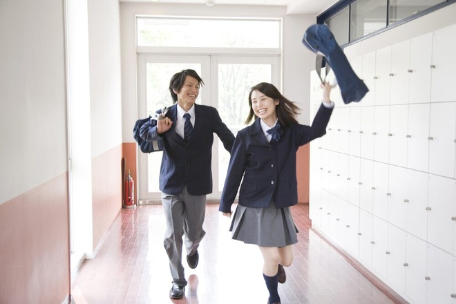 Đồng phục nữ sinh Nhật Bản - Trang phục đi học hay thời trang? | Báo Dân trí