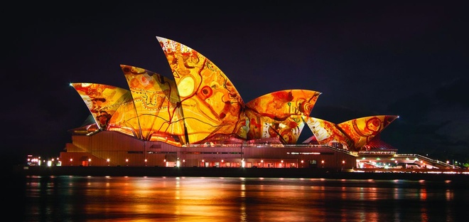 Australian Embassy, Vietnam - Pháo hoa tại Sydney – Bạn có biết? |Sydney  Fireworks – Did you know?| Chương trình pháo hoa ở Sydney được xem là sự  kiện chào đón Năm