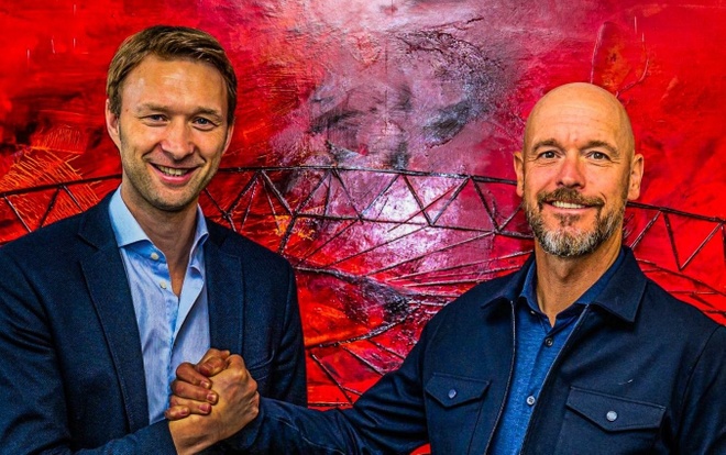 Leverkusen công bố tân HLV Ten Hag