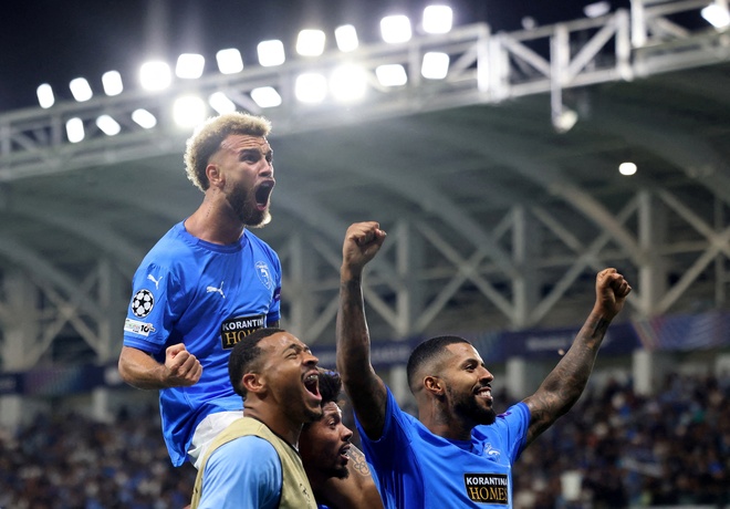 Câu lạc bộ bóng đá Pafos FC vô địch First Division 2024-25