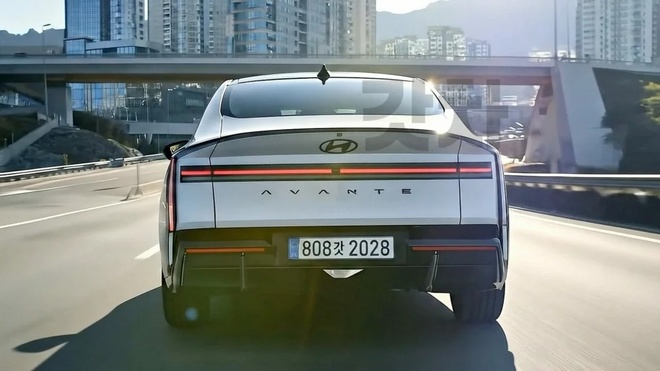 Hyundai Elantra moi anh 2