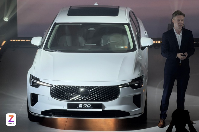 Volvo,  XC60,  xe sang anh 3