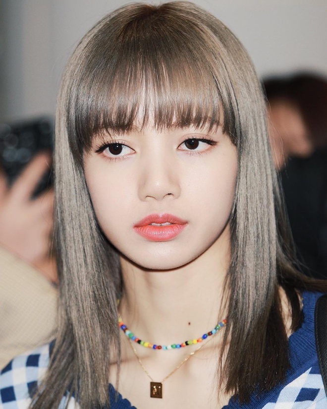 Những lần đổi màu tóc ấn tượng của Lisa (Black Pink) - Nhạc Hàn