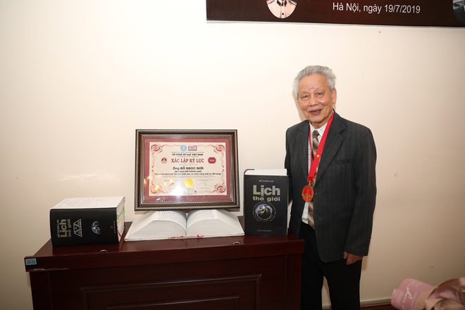 Sach xac lap ky luc anh 3