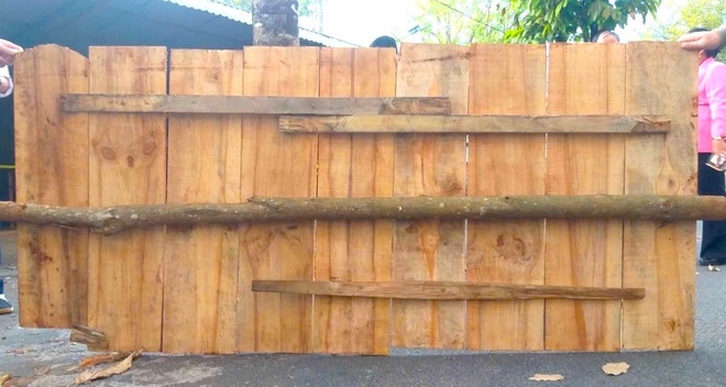 Ngan hang Vietcombank,  Cuop Ngan hang Vietcombank,  Chu Ngan hang Vietcombank,  Gdoc Ngan hang Vietcombank anh 2