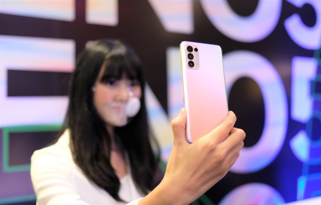 Oppo anh 7