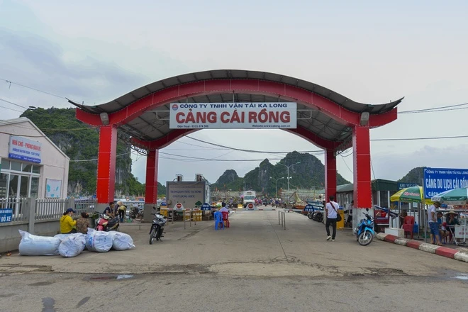 Cảng Cái Rồng trước ngày Vân Đồn thành đặc khu kinh tế - Kinh doanh