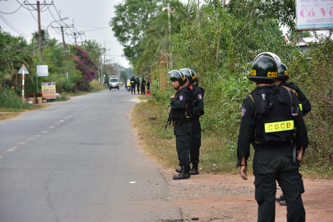 vay bat nghi can ban chet 4 nguoi anh 28