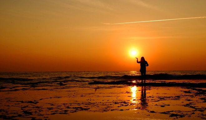 Bình minh ở Mỹ Hiệp – Ninh Thuận. Trò chơi đùa với mặt trời. 