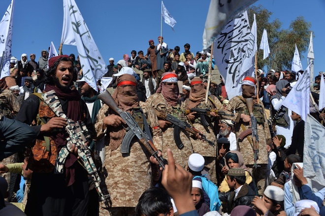 Taliban chien thang anh 2
