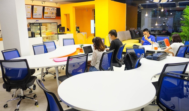 QUÁN CAFE CÓ PHÒNG HỌP RIÊNG PHÙ HỢP CHO CÁC BUỔI THẢO LUẬN CHUYÊN NGHIỆP