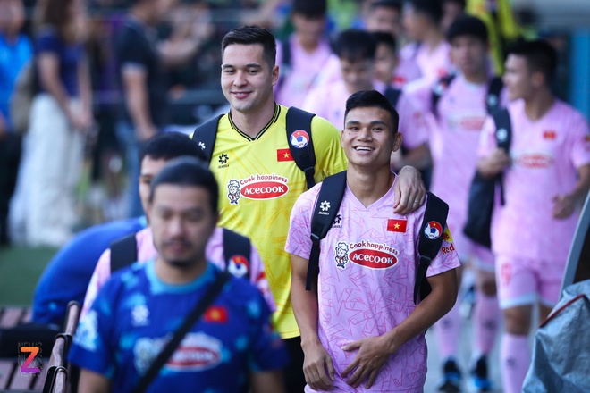 Thai Son Tuyen Viet Nam anh 1