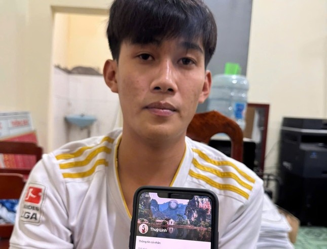 Trom clip nong,  Tong tien anh 1