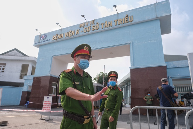 ca mac Covid-19 Ha Noi,  ca benh Covid-19 benh vien Nhiet doi anh 1