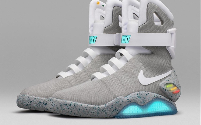 Vi sao oi Nike Air Mag t th t day co gia khong t ng 75.000 USD M c p