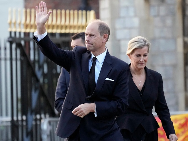 Ai giàu nhất gia đình hoàng gia Anh | Znews.vn