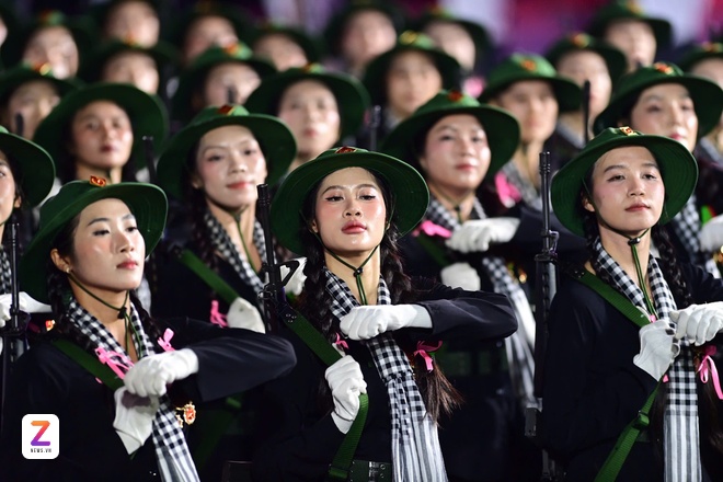 so duyet dai le 30/4 anh 55