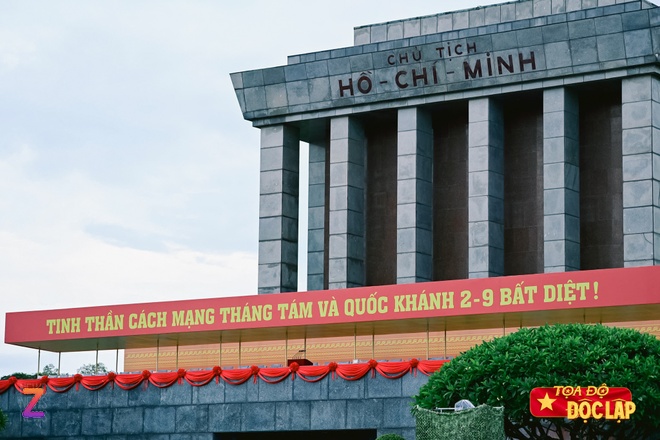 Tong duyet dieu binh A80 anh 2
