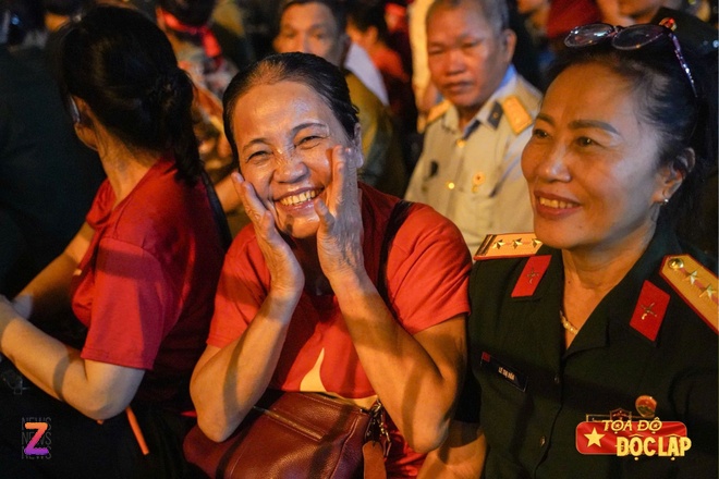 Tong duyet dieu binh A80 anh 35