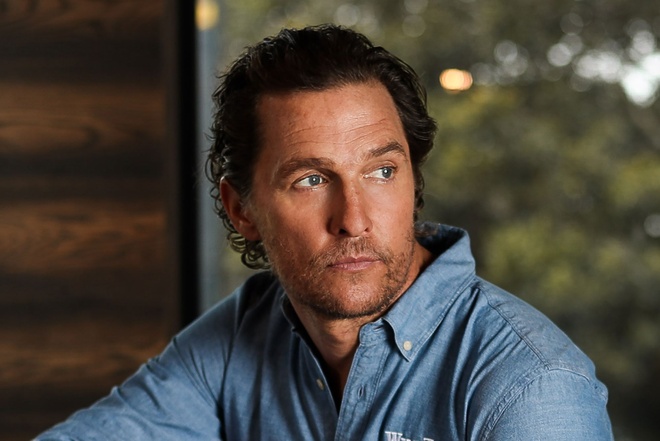 Tài tử Matthew McConaughey viết hồi ký về tình yêu cuộc sống - Tác giả