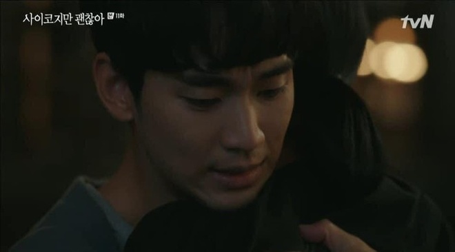 Kim Soo Hyun,  Seo Ye Ji,  Dien thi co sao anh 1