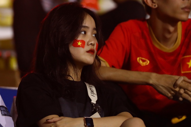 Gái xinh đến tháng - Bí mật về chu kỳ kinh nguyệt và cách phụ nữ trẻ vượt qua giai đoạn nhạy cảm này